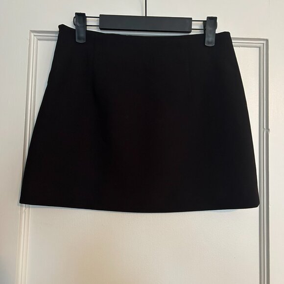 Zara Black mini skirt - brand new - Size XS - Picture 4 of 6